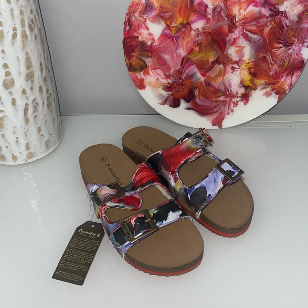 NWT Bearpaw sandals